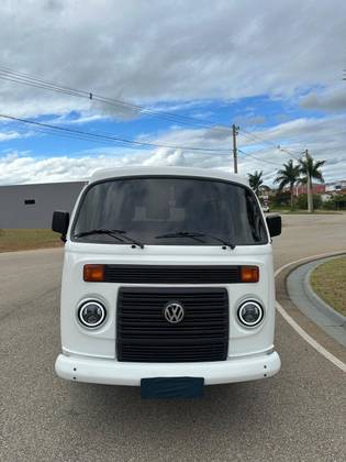 VOLKSWAGEN KOMBI 1.4 MI STD 8V FLEX 4P MANUAL